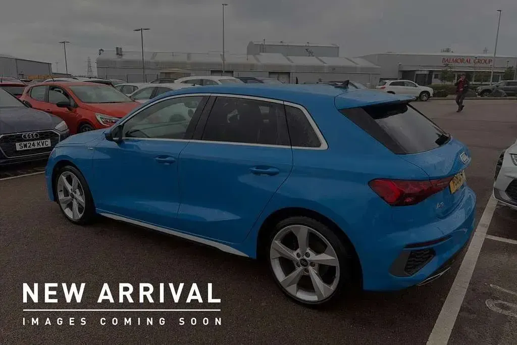 Used Audi A3 S-Line 147 HP (108 kW) 2023 Blue Sedan
