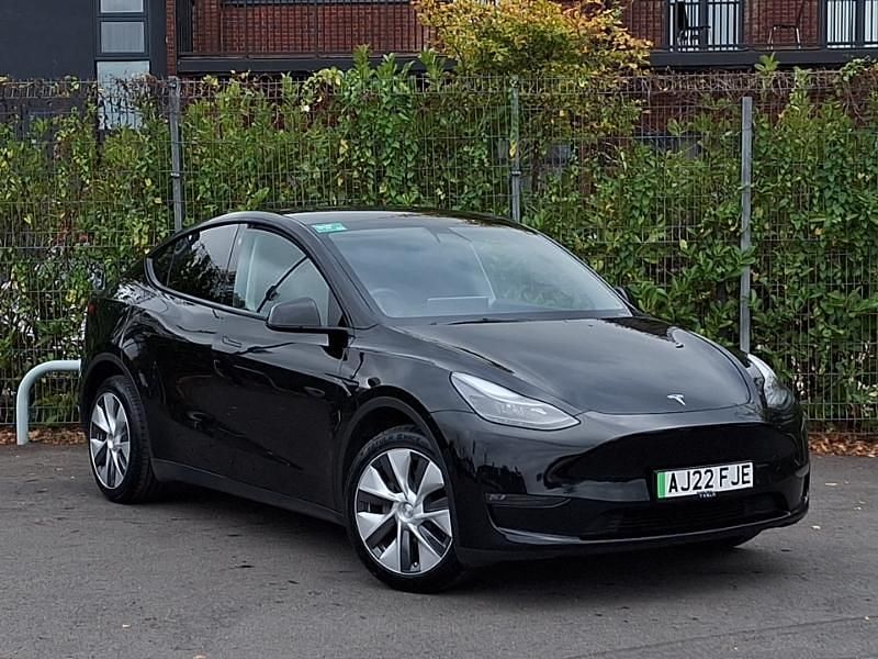Black Used 2022 Tesla Model Y Long Range AWD SUV | £23,498 (Fair price) - Image 1/4