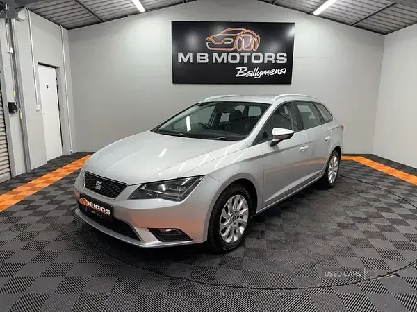 Used Seat Leon SE 110 HP (80 kW) 2016 Silver Estate