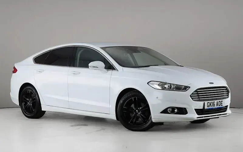 Used Ford Mondeo Titanium 150 HP (110 kW) 2016 Hatchback