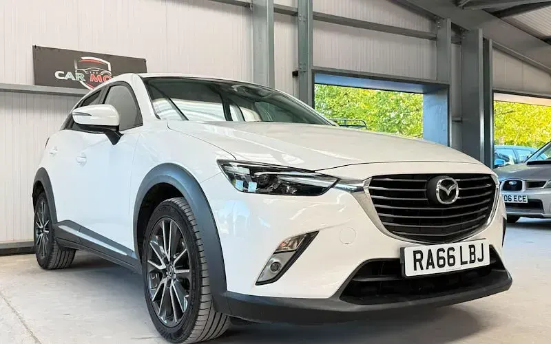 Used Mazda CX-3 Inclusive 120 HP (88 kW) 2017 White SUV