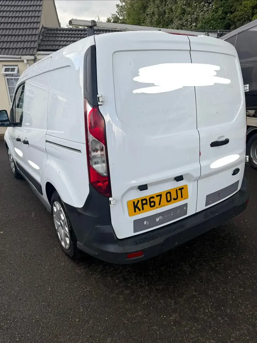 Używany Ford Transit Connect 100 KM (73 kW) 2017 Biały Minivan