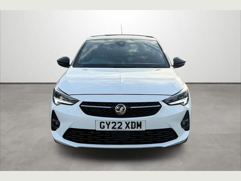 Used Vauxhall Corsa Edition 99 HP (72 kW) 2022 White Hatchback