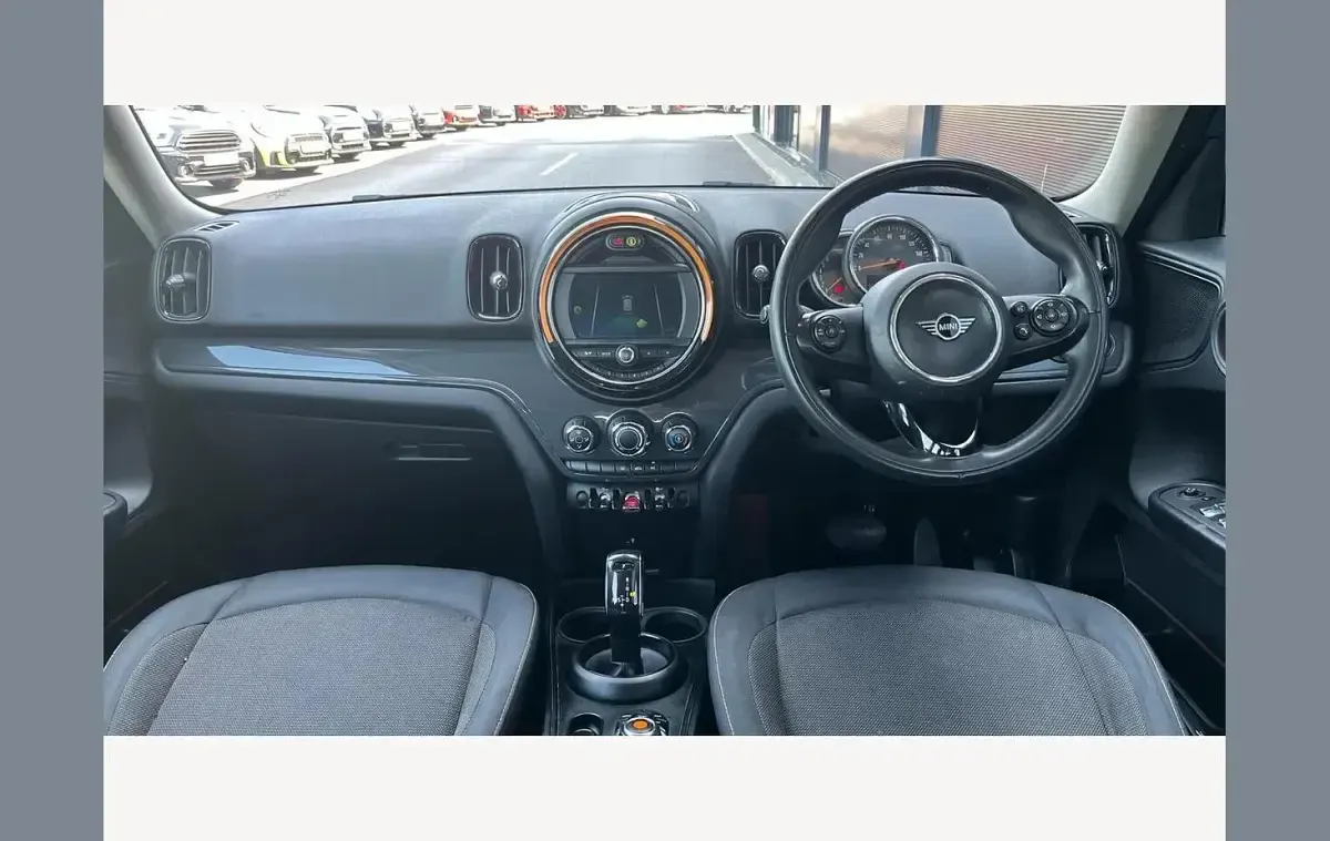 Used Mini Cooper Countryman Classic 134 HP (98 kW) 2019 Blue SUV