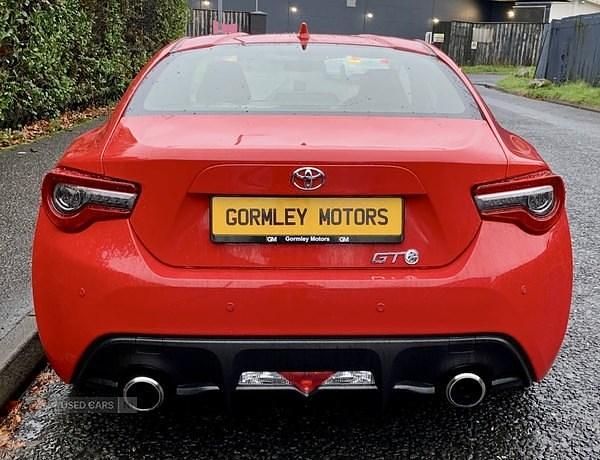 Used Toyota GT86 GT 200 HP (147 kW) 2018 Red Coupe