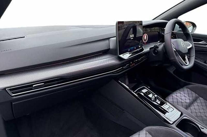 Used VW Golf VIII 150 HP (110 kW) 2026