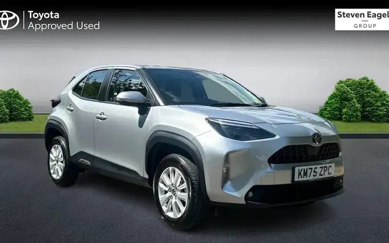 Used Toyota Yaris Hybrid 116 HP (85 kW) 2026 Estate
