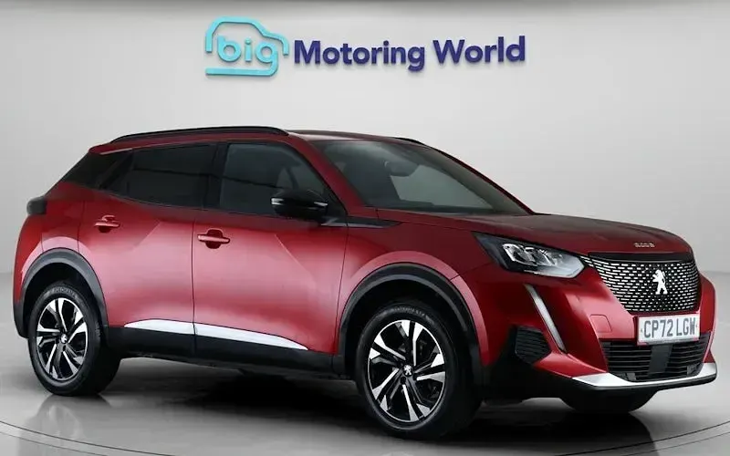 Used Peugeot 2008 Allure+ 131 HP (96 kW) 2023 SUV