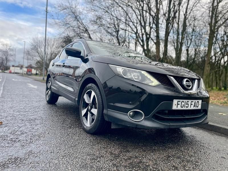 Used Nissan Qashqai N-TEC 115 HP (84 kW) 2015 Black SUV