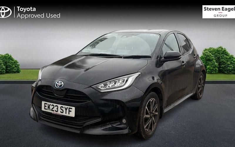 Used Toyota Yaris Hybrid Design 116 HP (85 kW) 2026 Hatchback