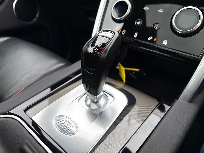 Used Land Rover Discovery Sport SE Dynamic 180 HP (132 kW) 2019 Black SUV