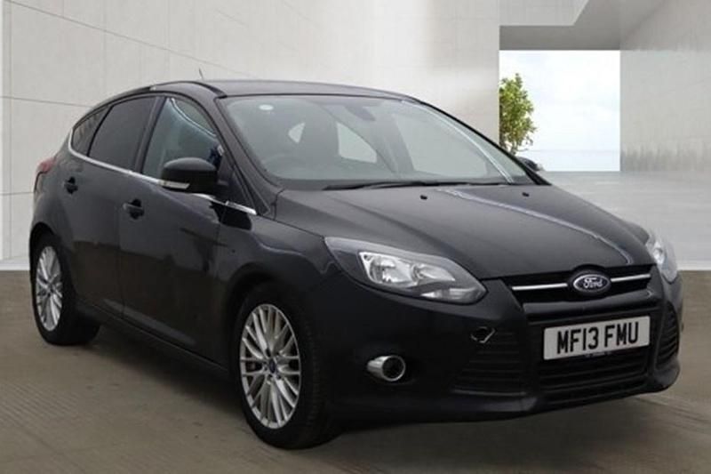 Used Ford Focus Zetec 115 HP (84 kW) 2013 Black Hatchback