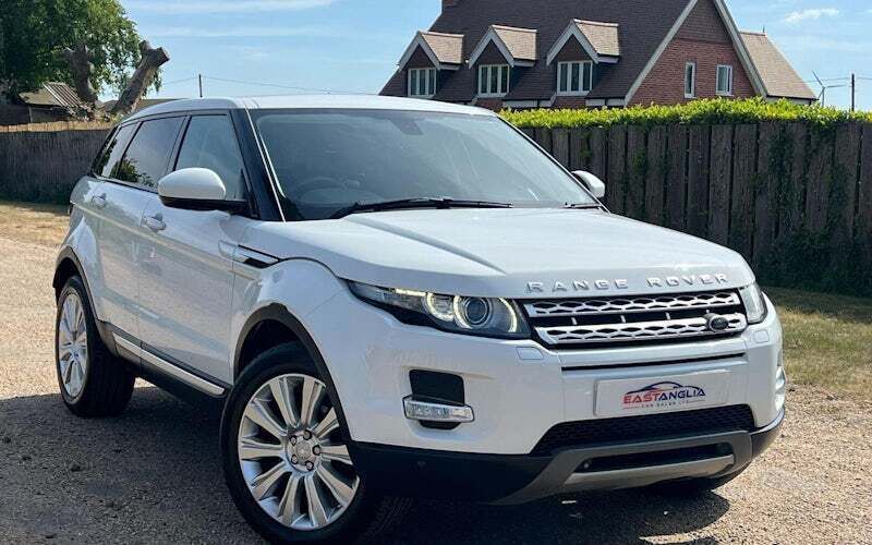 Used 2015 Land Rover Range Rover evoque Prestige Hatchback | £10,995 (Fair price) - Image 1/4