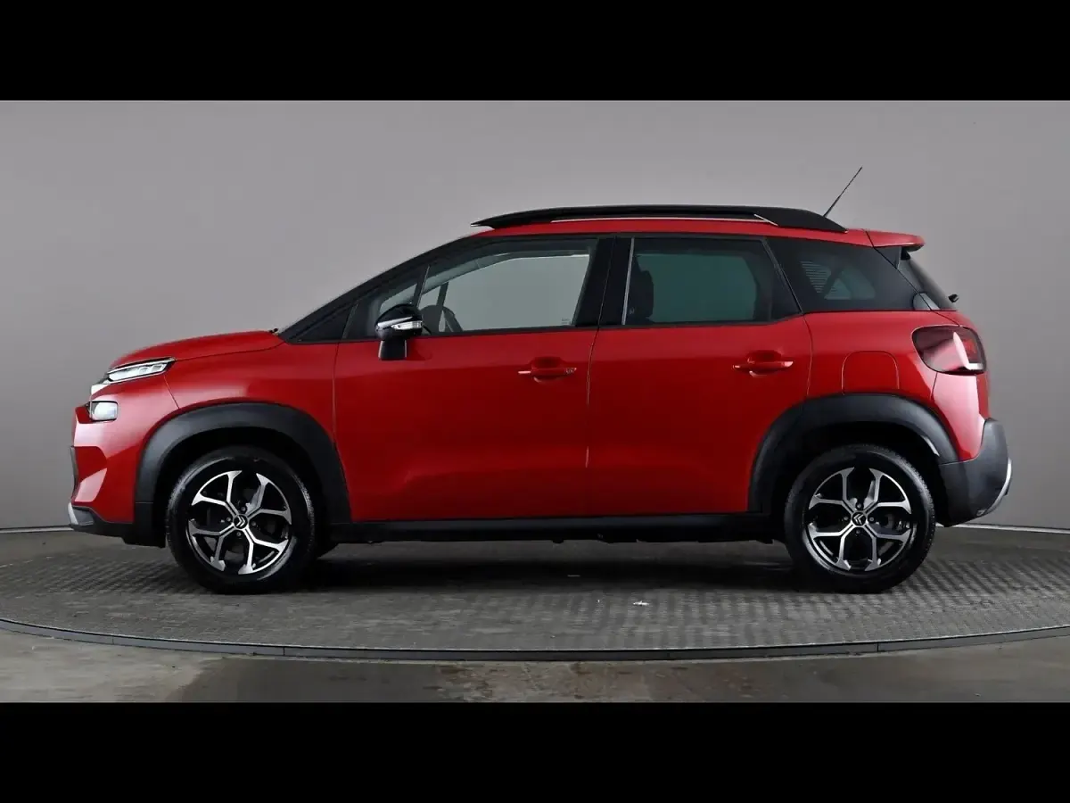 Used Citroën C3 Aircross PureTech 110 HP (80 kW) 2023 Red SUV
