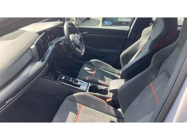 Image 2/4