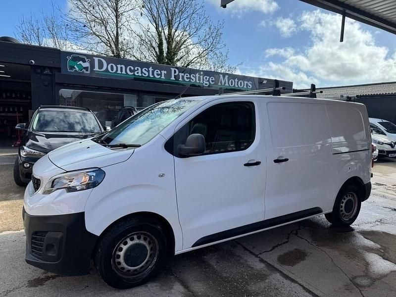 Used Peugeot Expert 2019 White Van