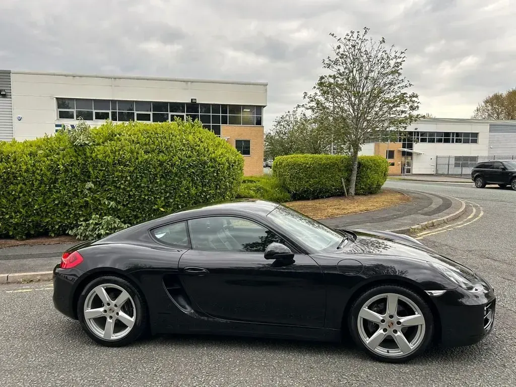 Used Porsche Cayman 275 HP (202 kW) 2014 Black Coupe
