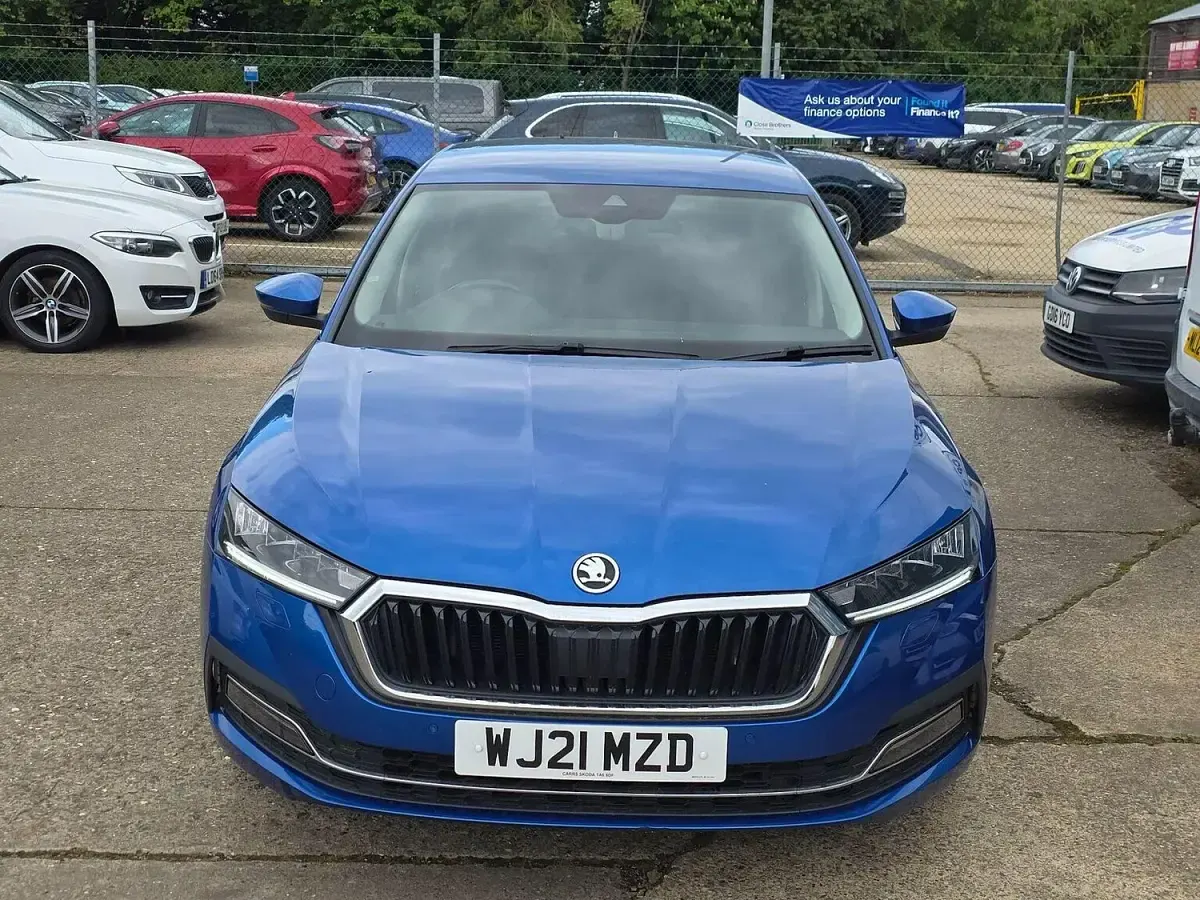 Used Skoda Octavia SE L First Edition 116 HP (85 kW) 2021 Blue Hatchback