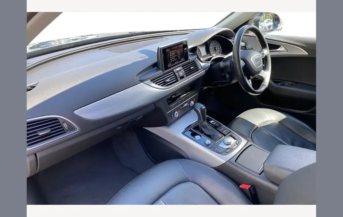 Used Audi A6 Design 190 HP (139 kW) 2017 Black Sedan