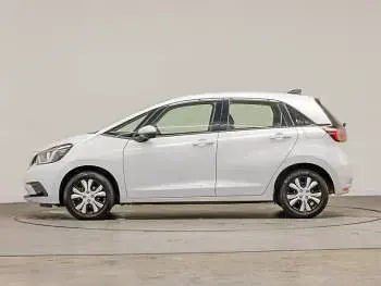 Used Honda Jazz Hybrid 109 HP (80 kW) 2021 White Hatchback