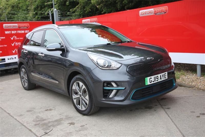 Grey Used 2019 Kia e-Niro First Edition SUV | £12,695 (Fair price) - Image 1/4