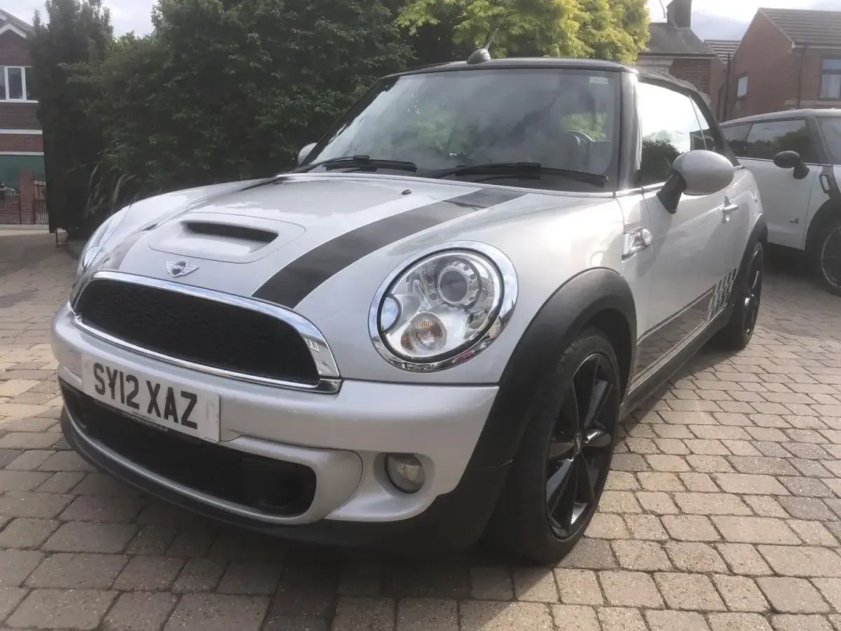 Used Mini Cooper S Cabriolet 184 HP (135 kW) 2012 Silver Cabriolet