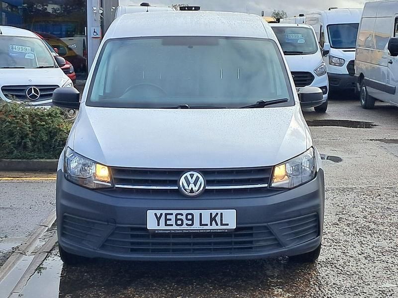Used VW Caddy Startline 102 HP (75 kW) 2019 White MPV