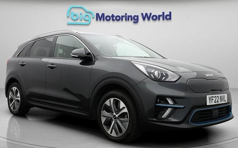 Used 2022 Kia e-Niro 2 SUV | £12,100 (Fair price) - Image 1/4