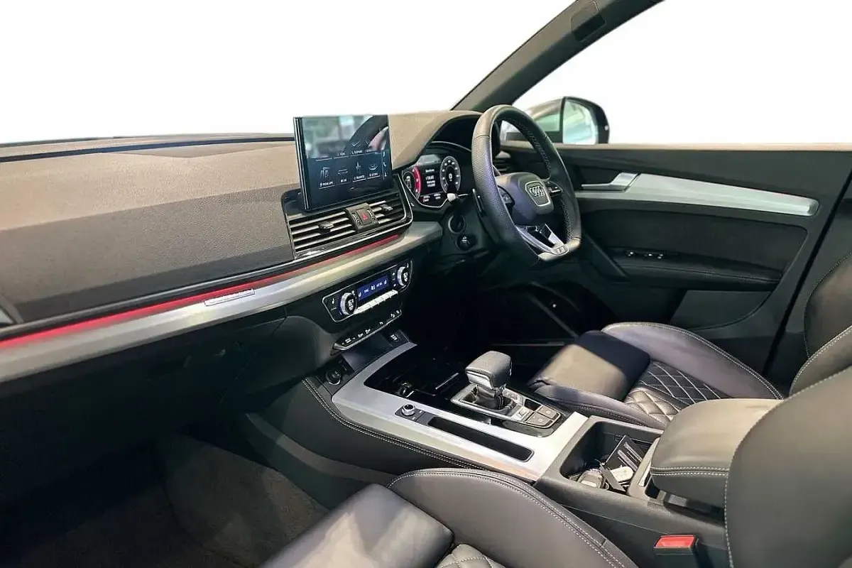 Used Audi SQ5 Comfort 341 HP (250 kW) 2023 Blue SUV