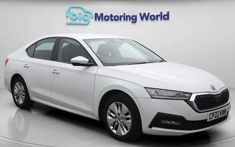 Used 2024 Skoda Octavia SE Technology Hatchback | £13,700 (Super price) - Image 1/4