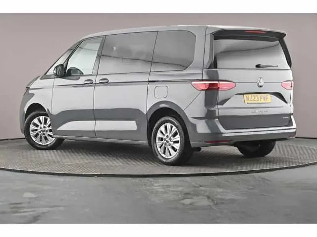 Used VW Multivan 218 HP (160 kW) 2023 MPV