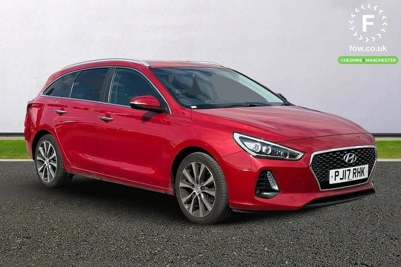 Red Used 2017 Hyundai i30 Premium Estate | £9,099 (Fair price) - Image 1/4