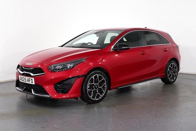Used Kia Ceed GT-Line 138 HP (101 kW) 2025 Red Hatchback