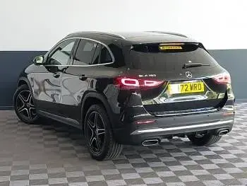 Used Mercedes GLA180 Executive 136 HP (100 kW) 2022 Black SUV