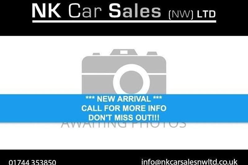 Blue Used 2015 VW Golf VII R Hatchback | £15,000 (Expensive) - Image 1/1