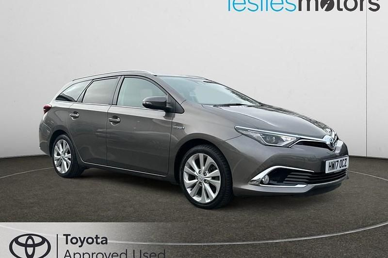 Used Toyota Auris Touring Sports 136 HP (100 kW) 2017 Estate