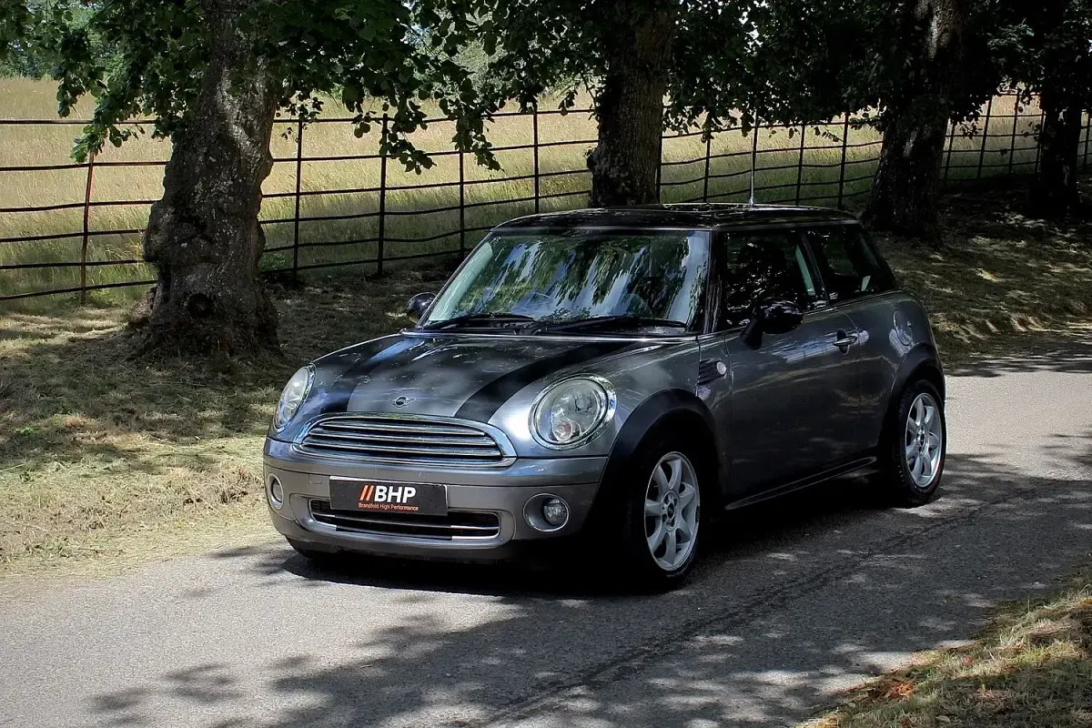 Used Mini Cooper Hatch 120 HP (88 kW) 2009 Grey Hatchback