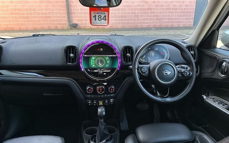 Used Mini Cooper S Classic 220 HP (161 kW) 2022 Hatchback