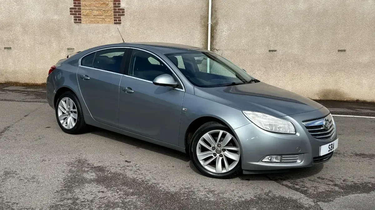 Used Vauxhall Insignia SRi 2013 Silver Hatchback