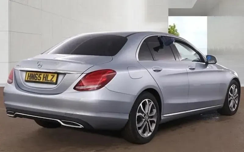 Used Mercedes C220 170 HP (125 kW) 2018 Sedan