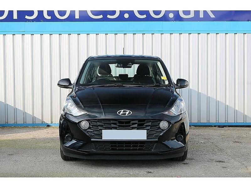 Used Hyundai i10 SE 67 HP (49 kW) 2021 Black Hatchback