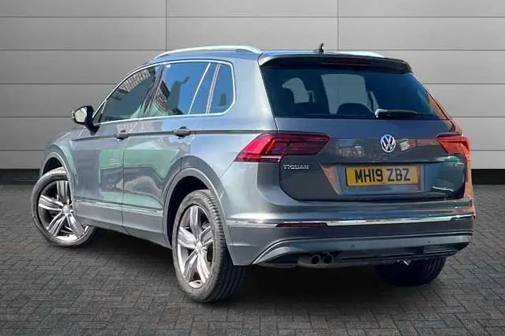 Second-hand VW Tiguan SEL 190 CP (139 kW) 2019 Gri SUV