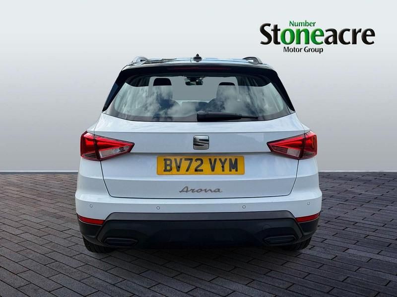 Used Seat Arona SE Technology 110 HP (80 kW) 2023 White SUV