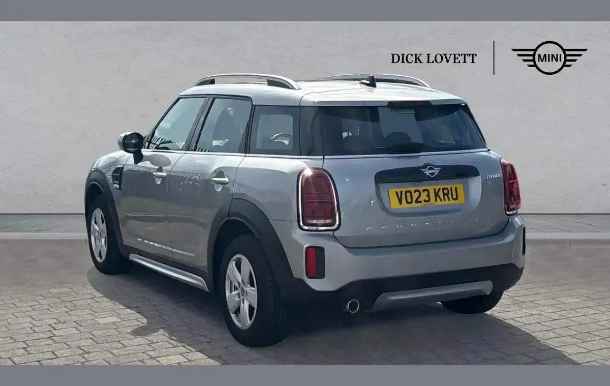 Used Mini Cooper Countryman Classic 134 HP (98 kW) 2023 Silver SUV