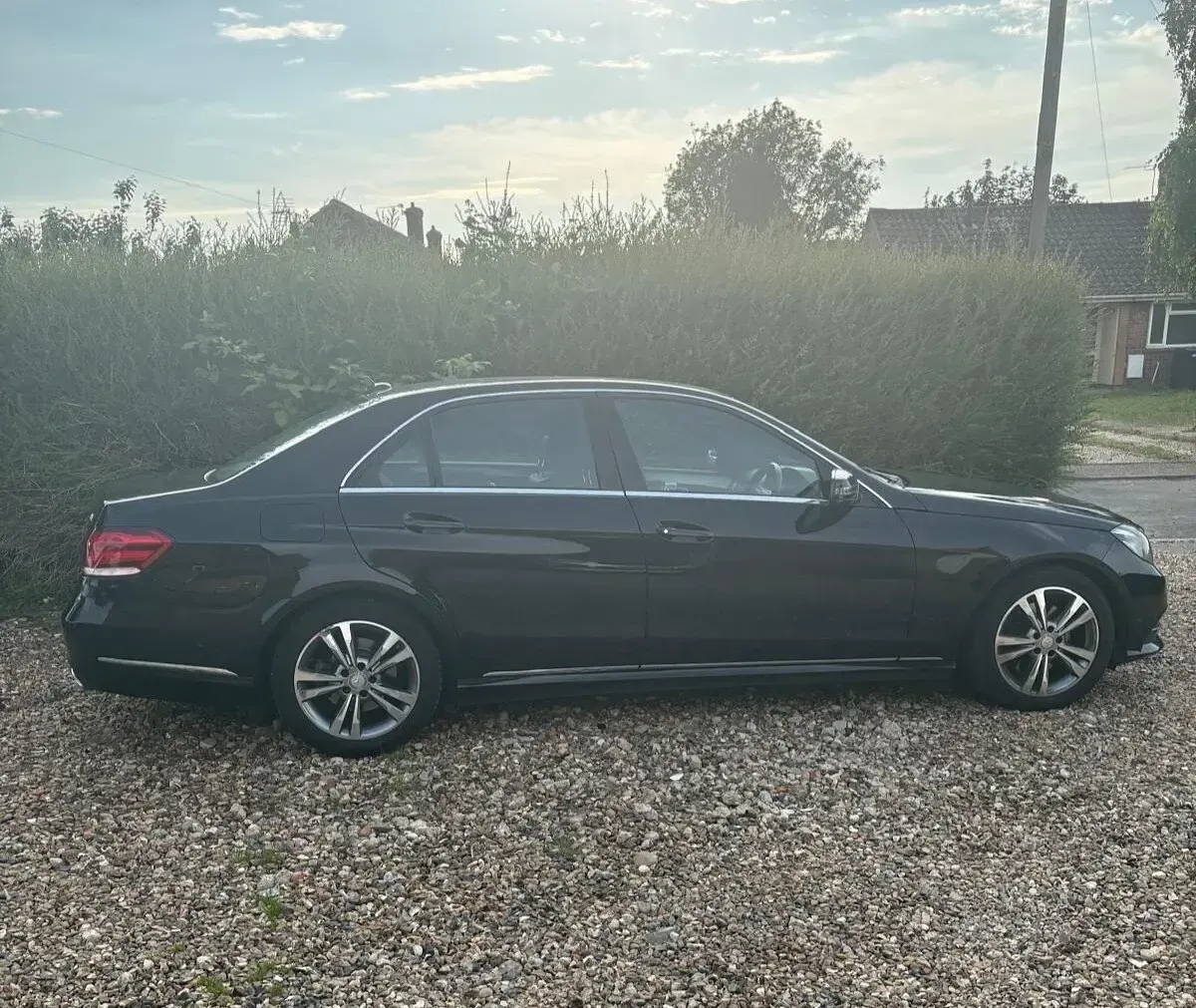 Used Mercedes E250 SE 2015 Black Sedan