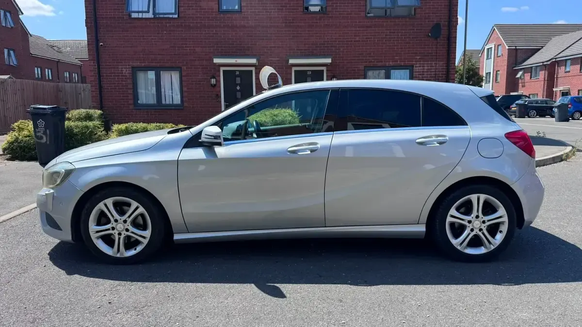 Used Mercedes A180 2013 Silver Hatchback