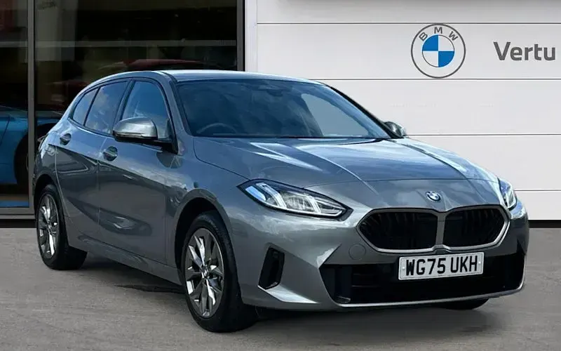 Used BMW 120 Sport Line 168 HP (123 kW) 2025 Hatchback