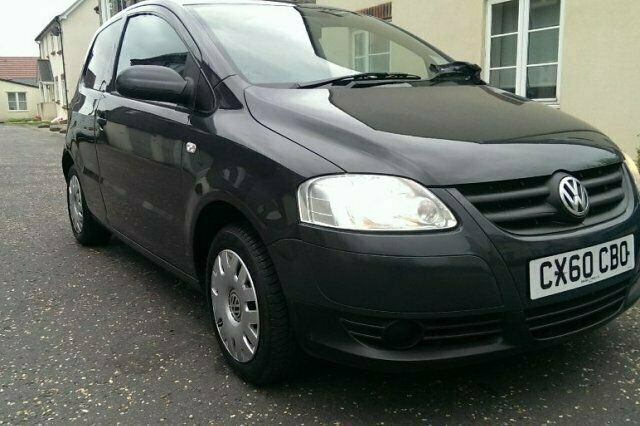Begagnad VW Fox 2011 Halvkombi