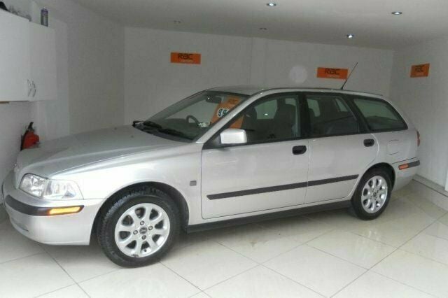 Used Volvo V40 122 HP (89 kW) 2001 Estate