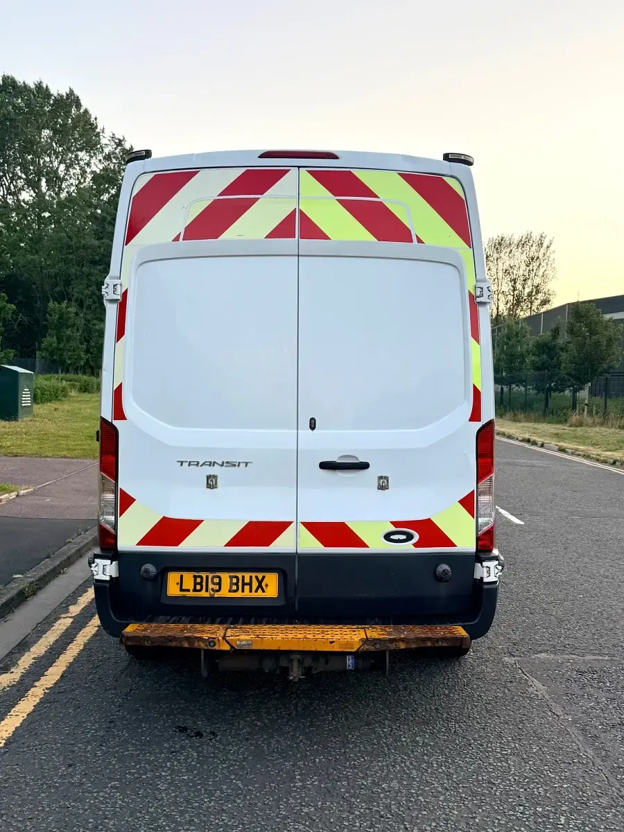 Used Ford Transit 130 HP (95 kW) 2019 White Van